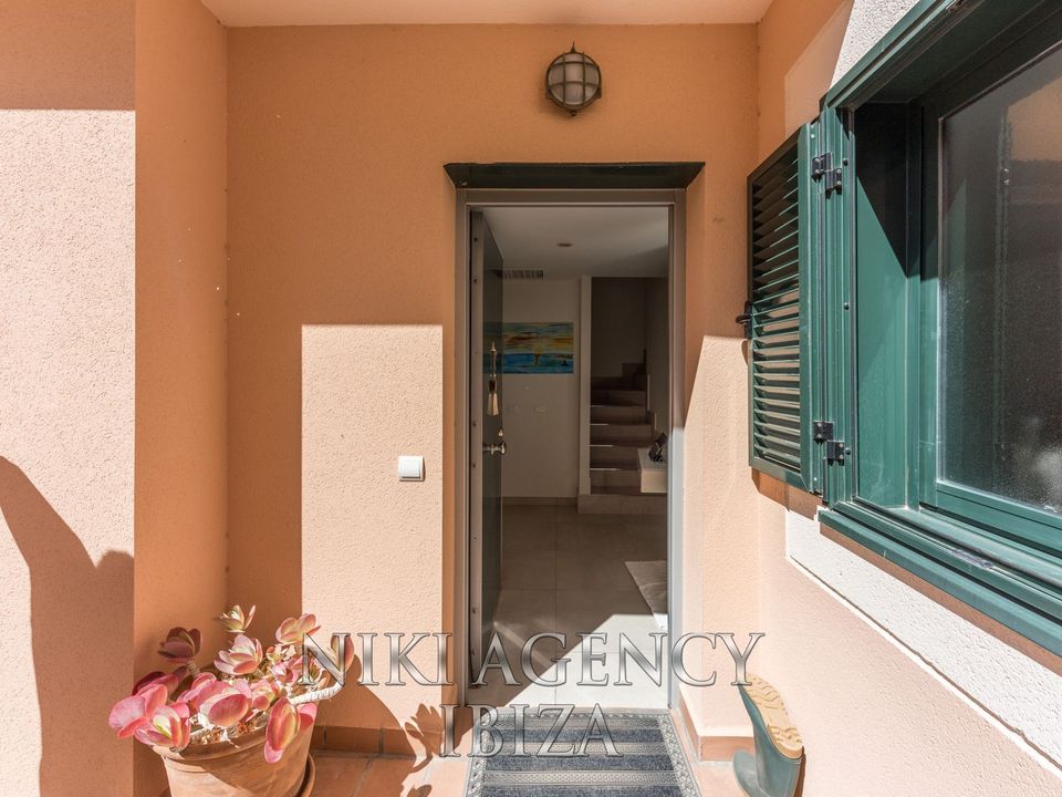 Villa i Cala Tarida, Ibiza - foto 4
